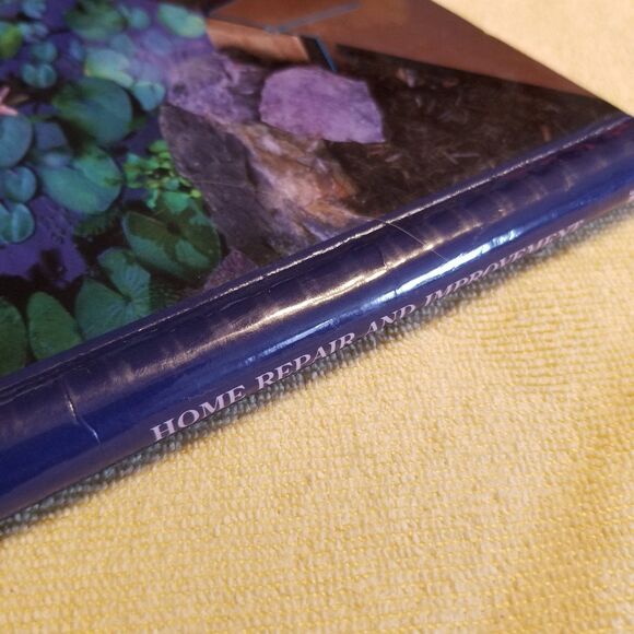 Time Life home repair & improvement series Landscaping hardcover book - Picture 6 of 8